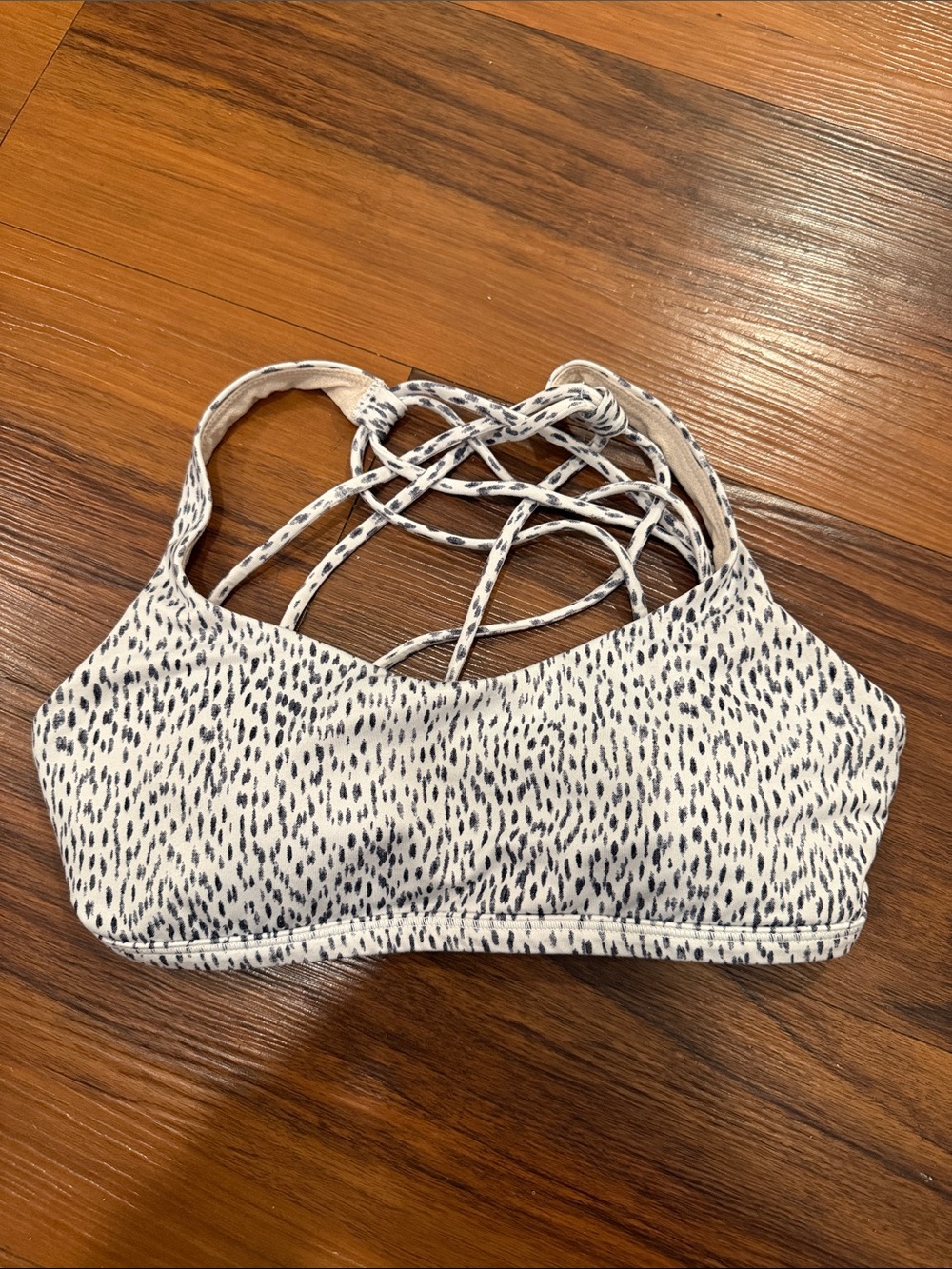 Lululemon free to be wild sports bra